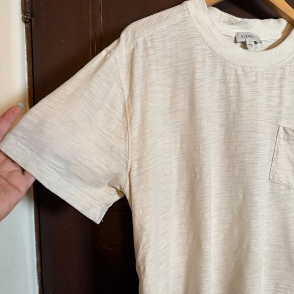 EVEREVE | Elsy Cream Slub Knit Cropped Pocket Tee | Large - Picture 2 of 5
